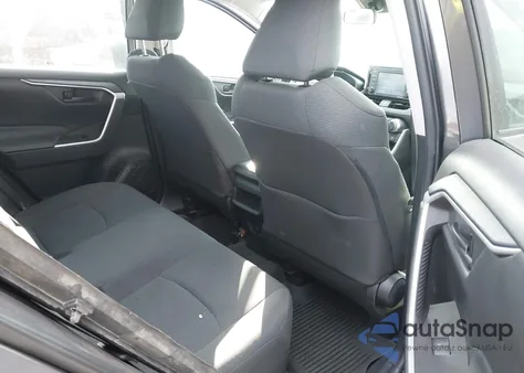 2020 Toyota Rav4 Le z USA, uszkodzony, nr VIN 2T3F1RFV4LC136809